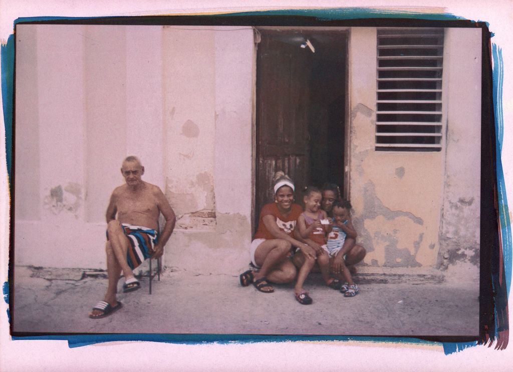 Maria Solaguren-BeascoaBarcelona, SpainThe Colours of Cuba 6Hahnemühle Platinum Rag - Film soup - Tricolor Cyanotype