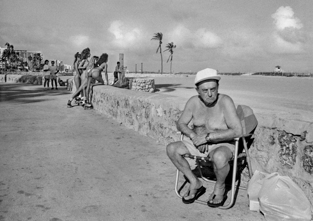 Charles FordHouston, TXMiami Beach, 1990Gelatin silver print