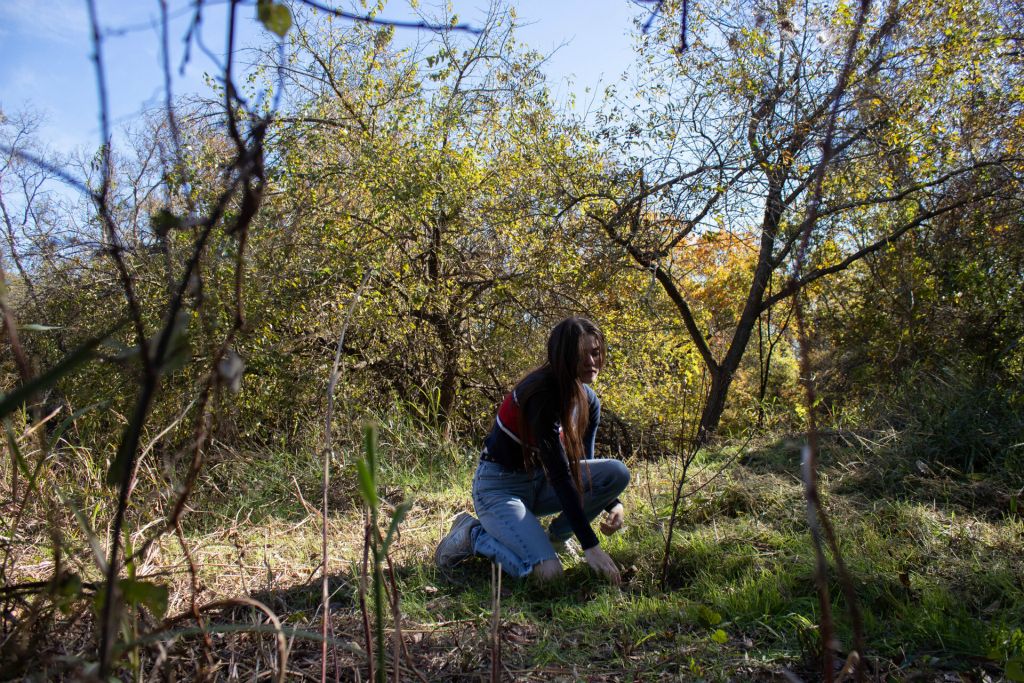 Cassidy BalderTarleton State UniversityStephenville, TXMe & My Tree, Archival Inkjet Print